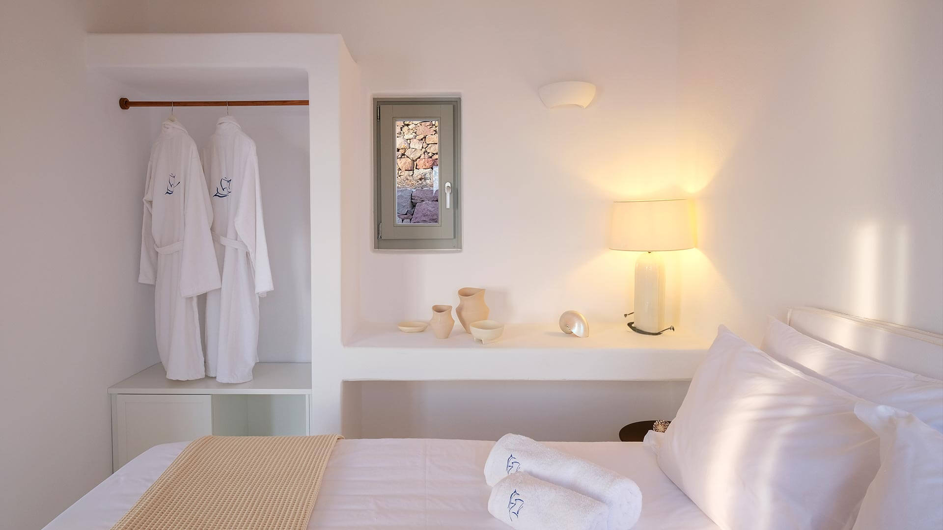 Aphrodite Suite in Milos | Bedroom