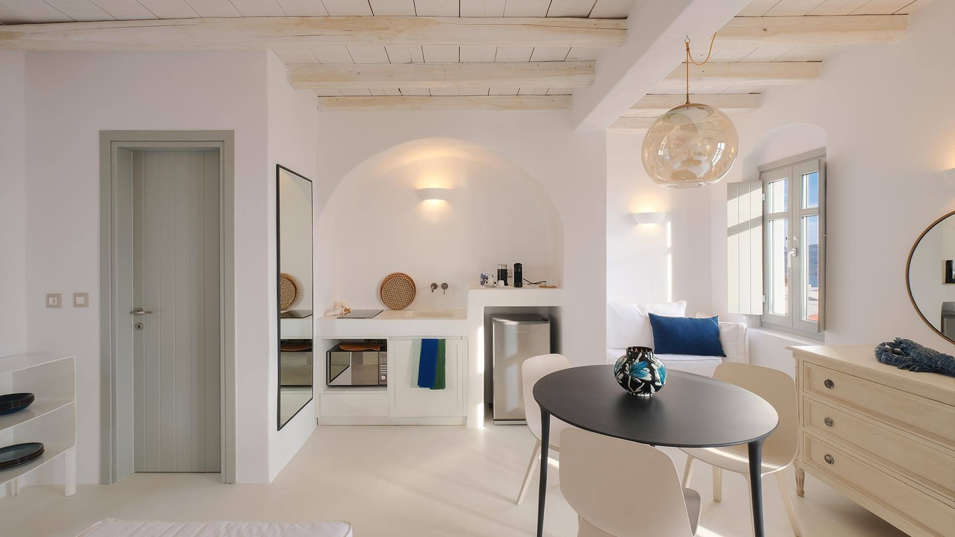 Aphrodite Suite in Milos | Kitchen