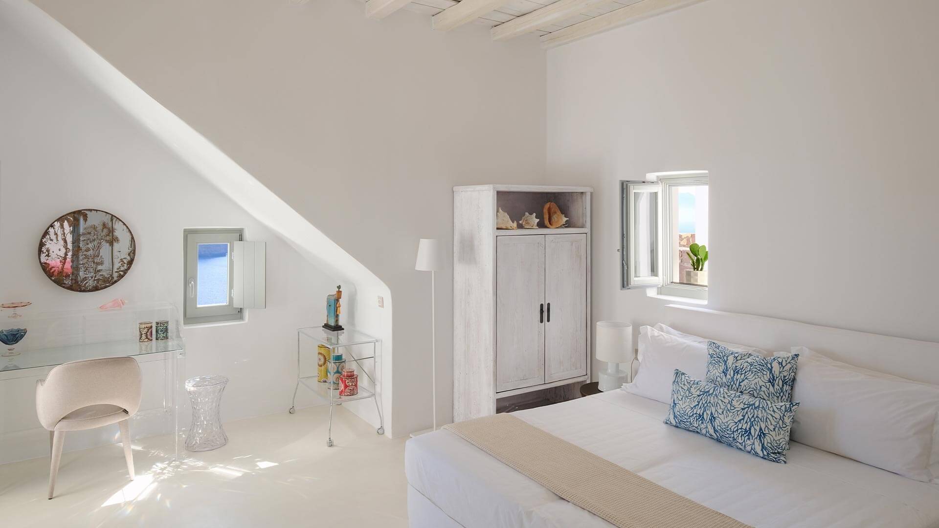 Apollo Suite in Milos | Bedroom