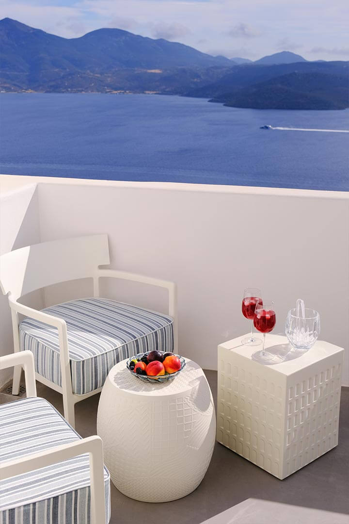 Ares Suite in Milos | Sea view